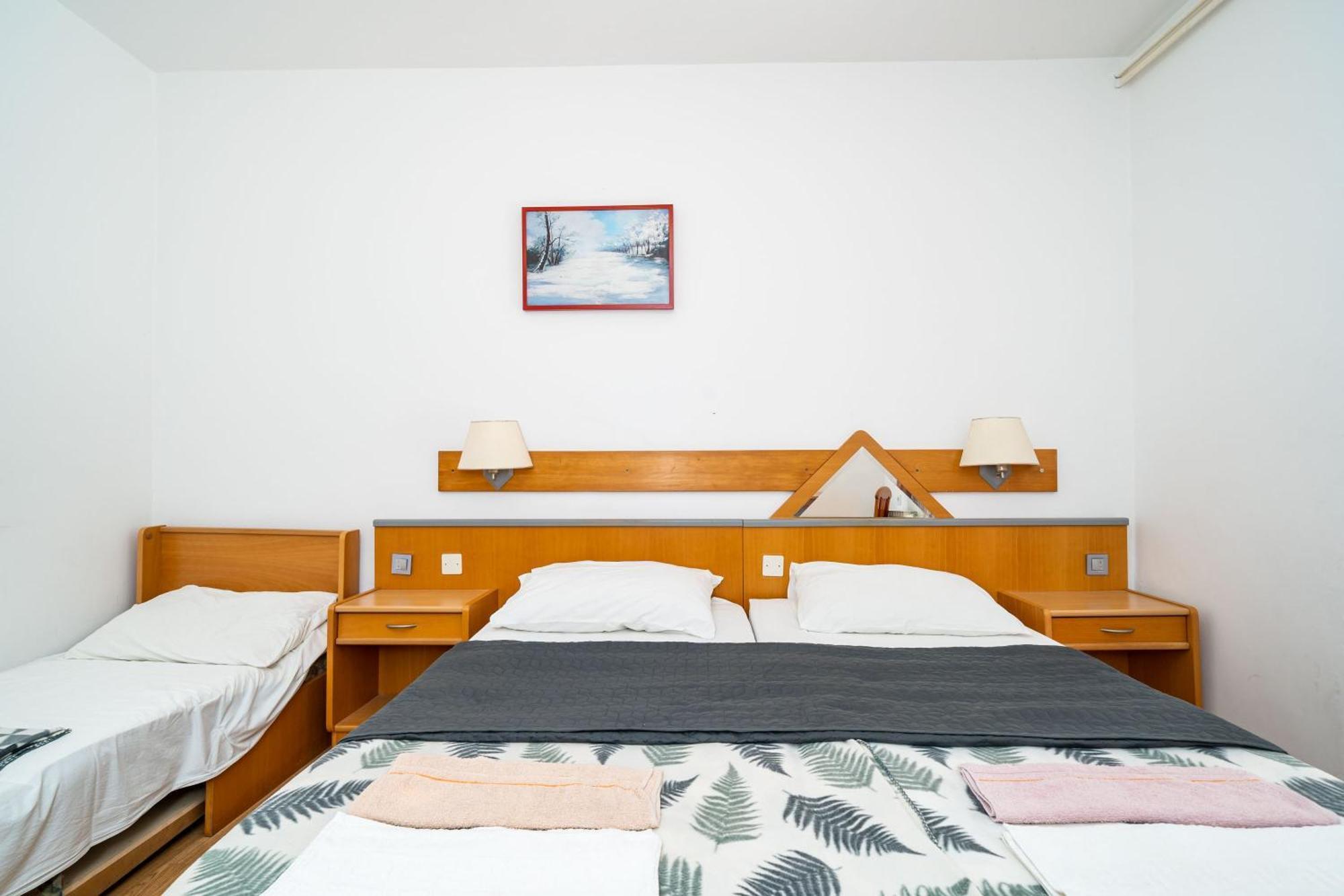 Apartments Klis Mlini Room photo