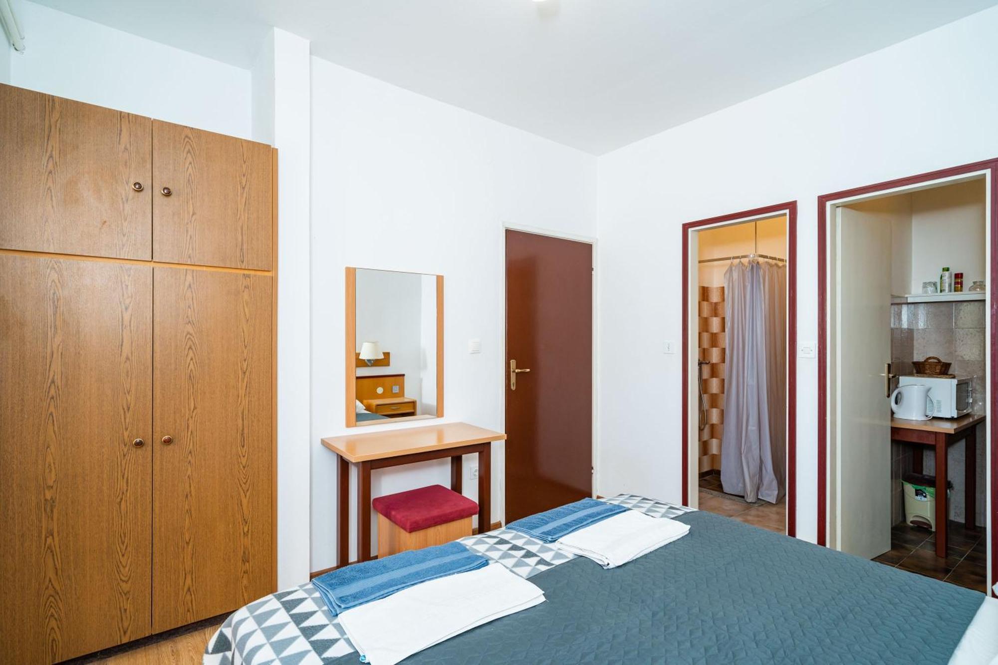 Apartments Klis Mlini Room photo