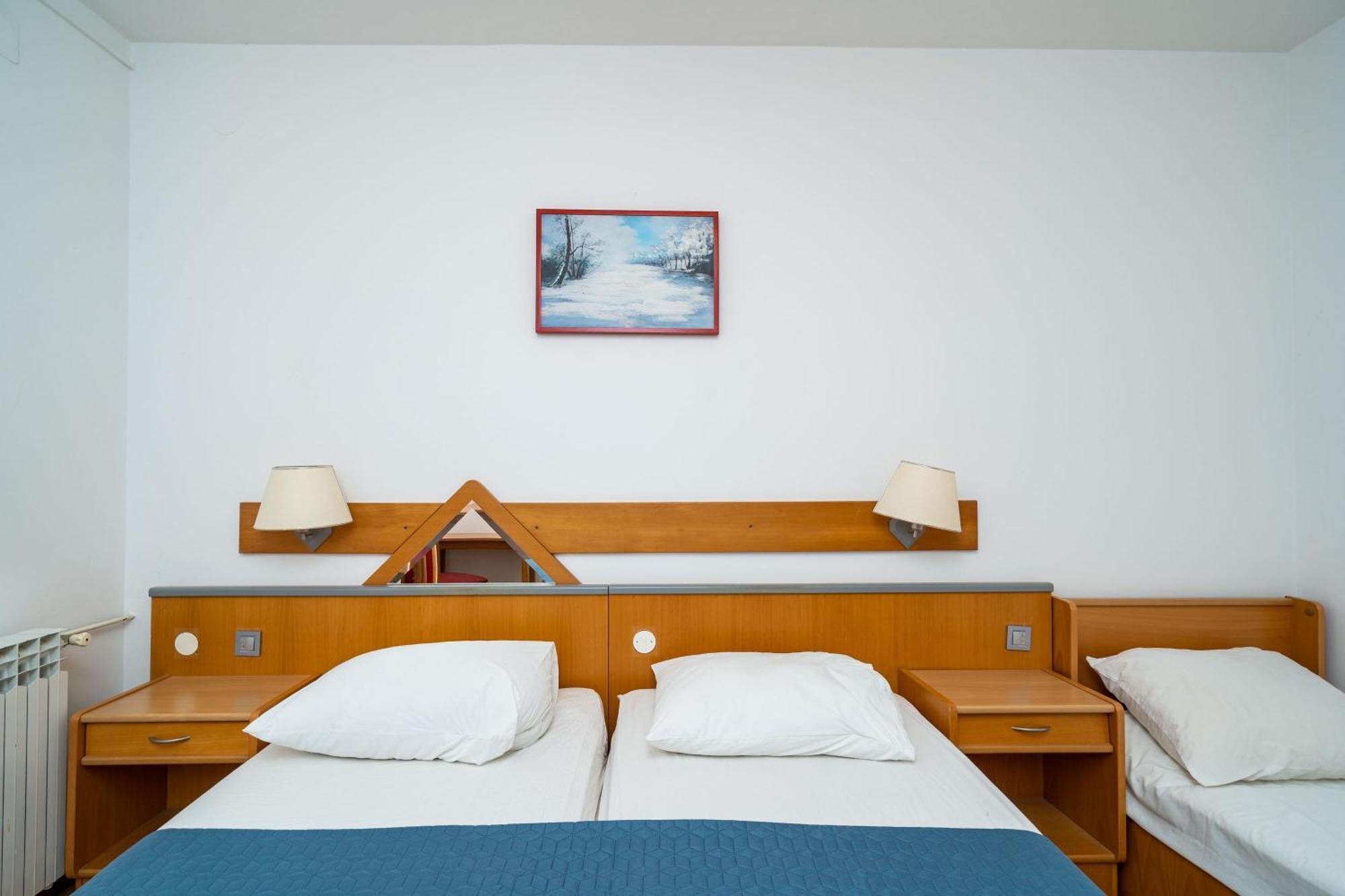 Apartments Klis Mlini Room photo