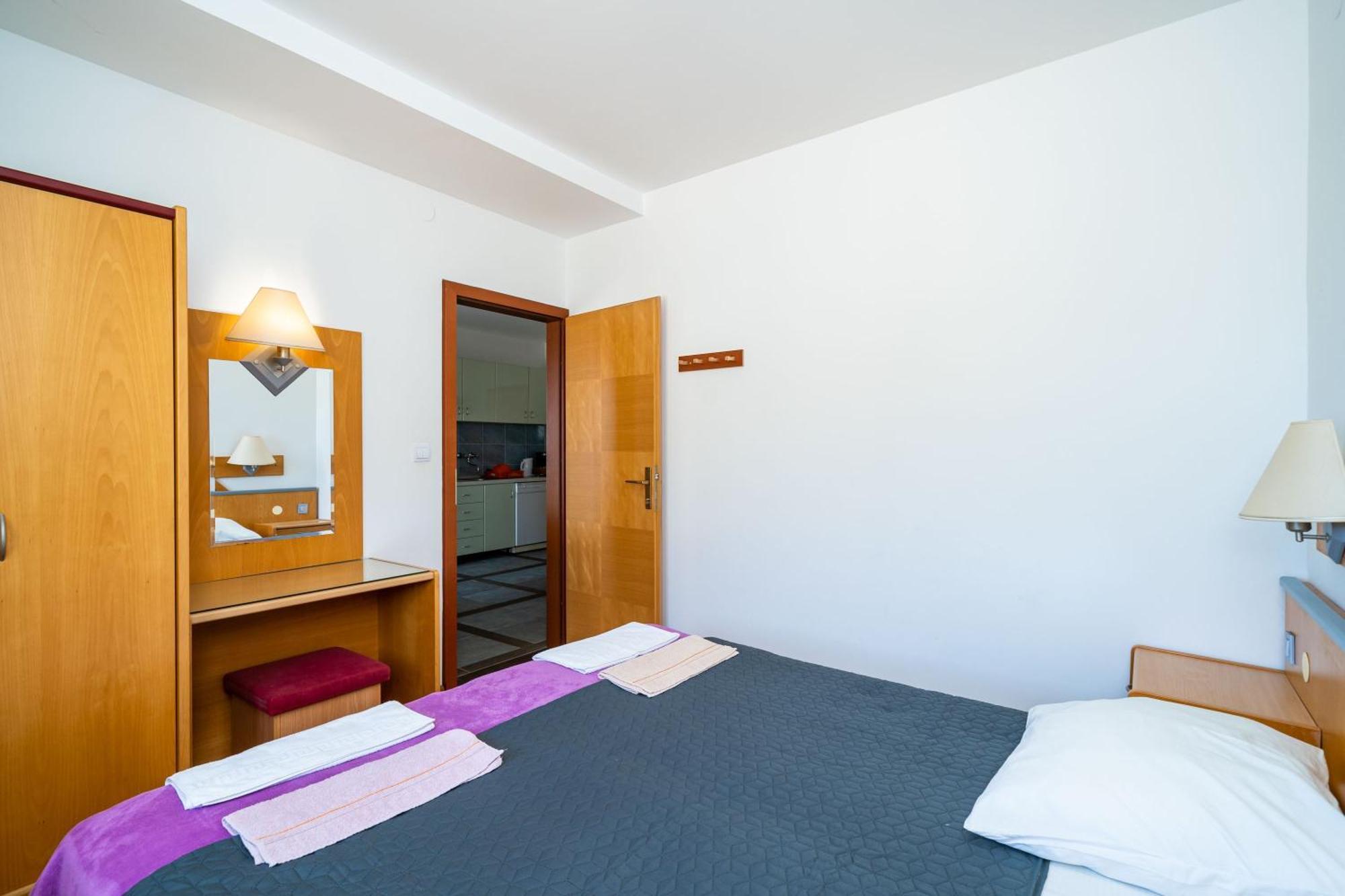 Apartments Klis Mlini Room photo