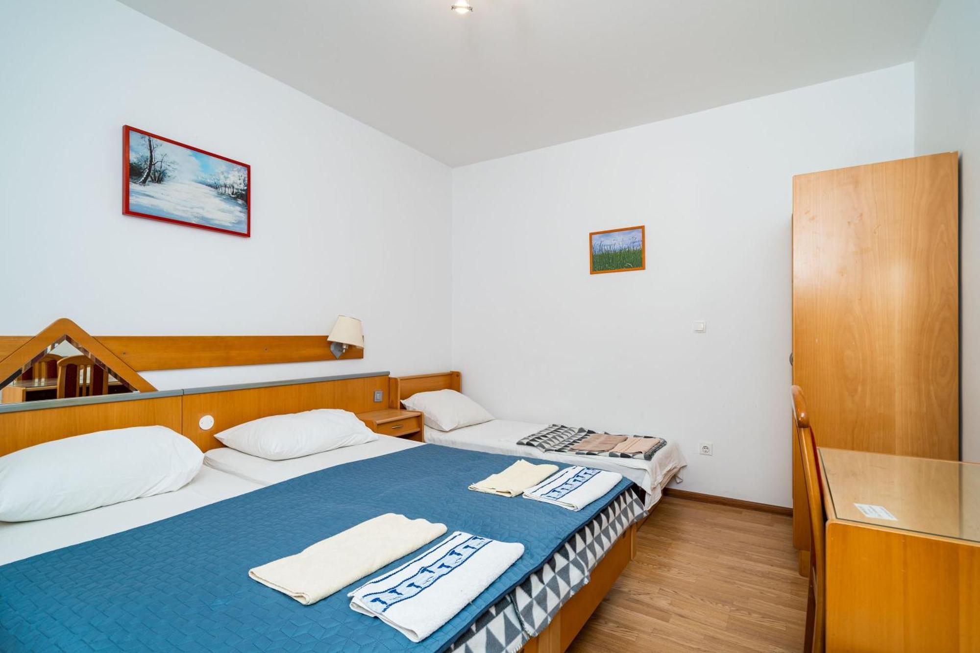 Apartments Klis Mlini Room photo