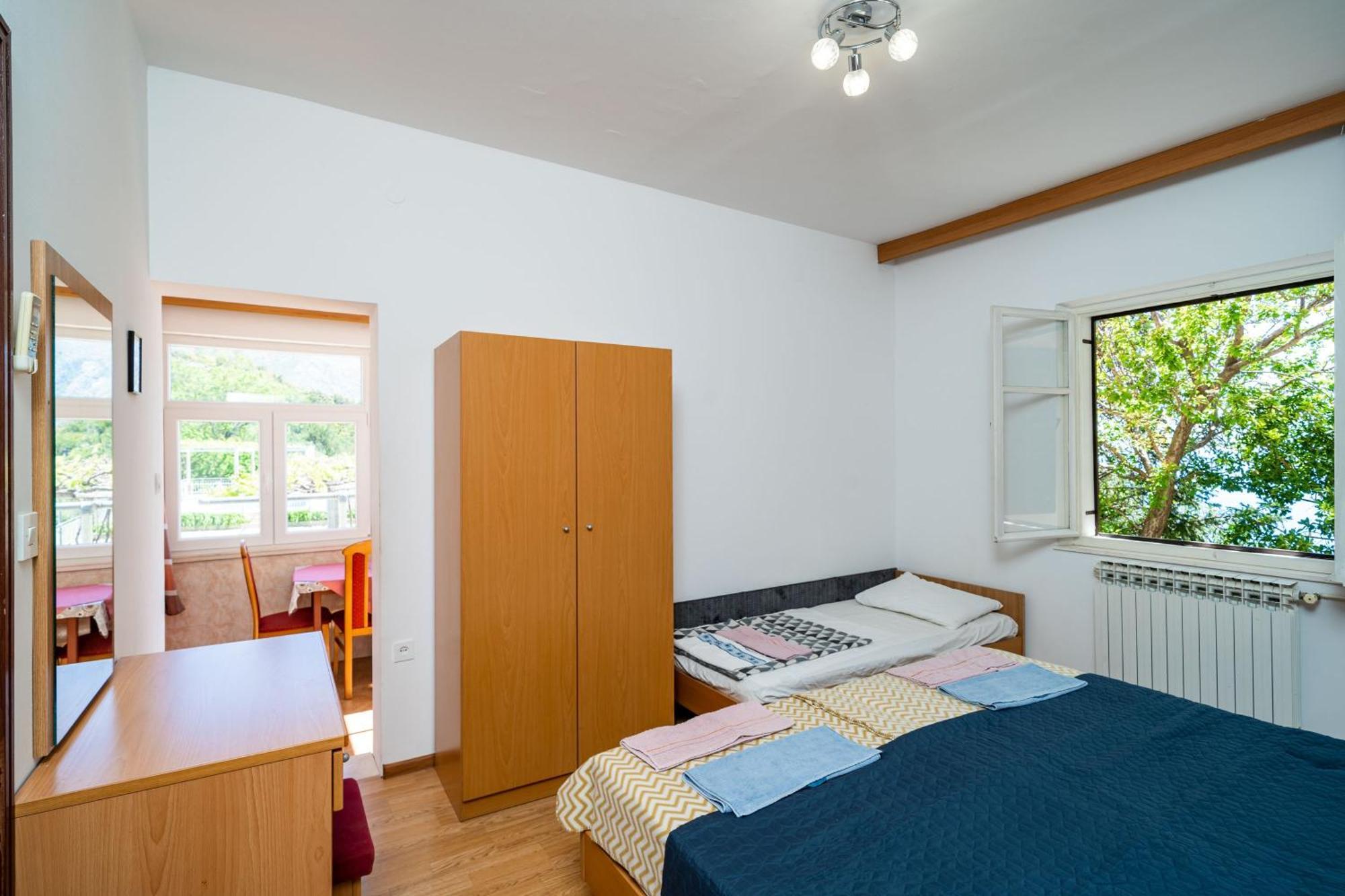 Apartments Klis Mlini Room photo