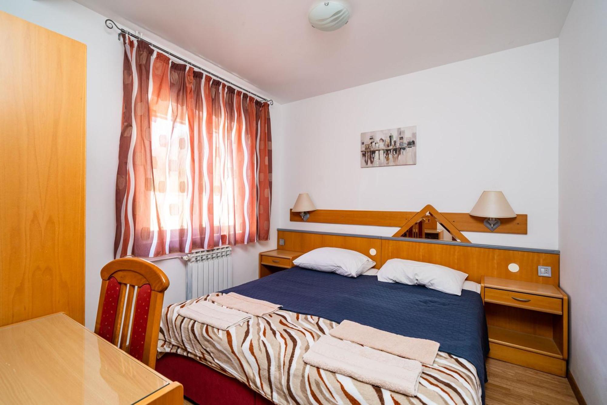 Apartments Klis Mlini Room photo